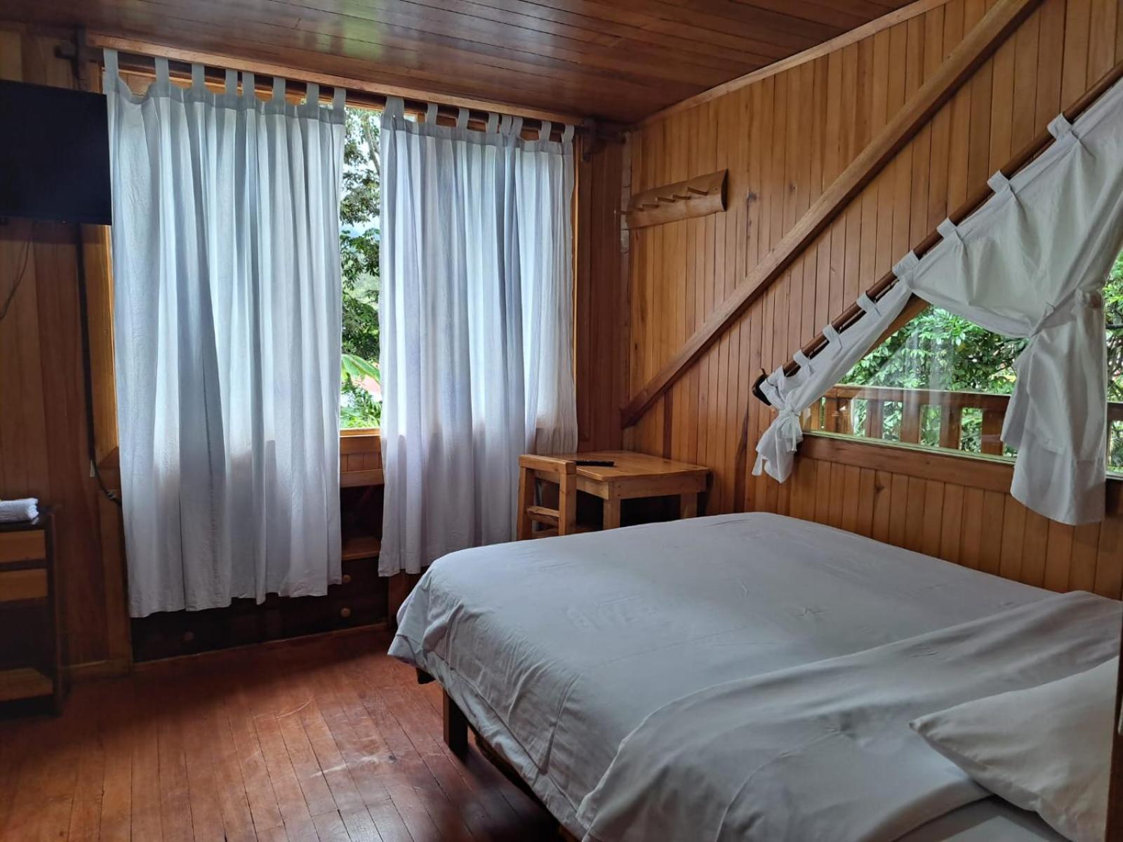 Refugio De Orquideas Villa Oxapampa Ngoại thất bức ảnh